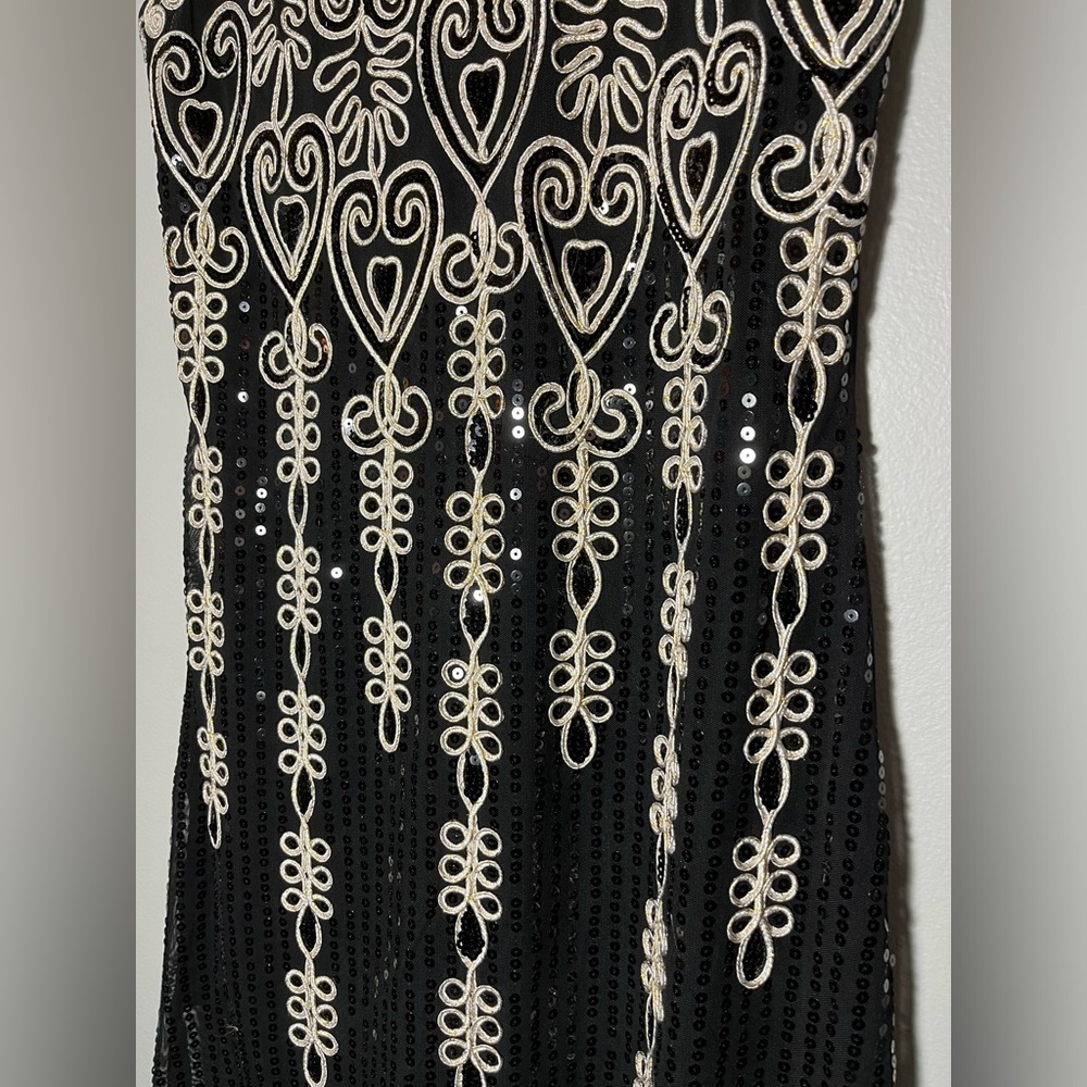 Simply Couture Black Sequin Embroidered Sheer Sleeveless Dress/Top Medium NWT - Picture 2 of 6